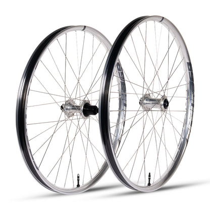 Coppia ruote Spank - DH 369 Vibrocore LTD Silver - Industry Nine Hydra 2