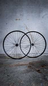 COPPIA DI RUOTE DUKE LUCKY STAR HD 28/DT SWISS 350 CL